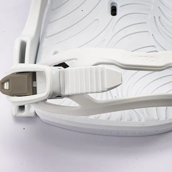 Snowboard Binding Nitro Cosmic white 2027 - 12