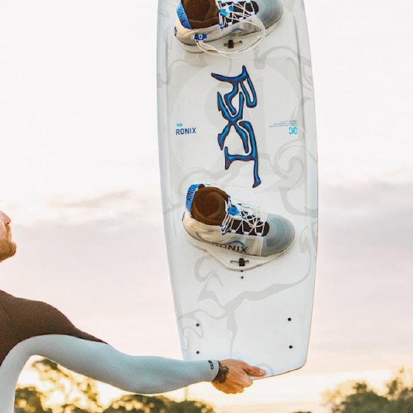Vázání na wakeboard Ronix RXT translucent blue 2026 - 8