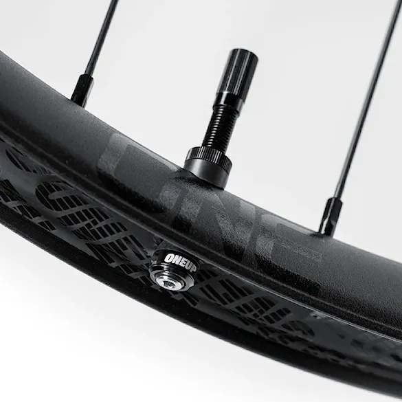 Ventilky OneUp Fillmore Tubeless Valves 55mm black - 2