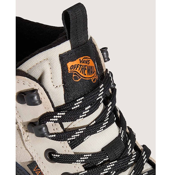 Buty zimowe Vans MTE Sk8-Hi Waterproof Insulated oatmeal/black 2025 - 6