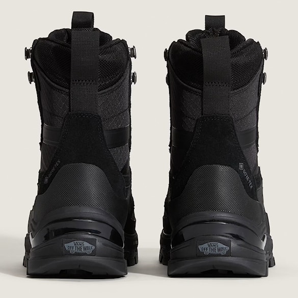 Zimní boty Vans MTE Snow-Kicker GORE-TEX blackout 2025 - 4