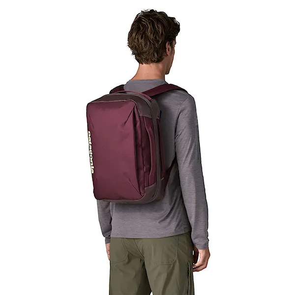 Plecak Patagonia Black Hole Micro Mlc berry fig 2027