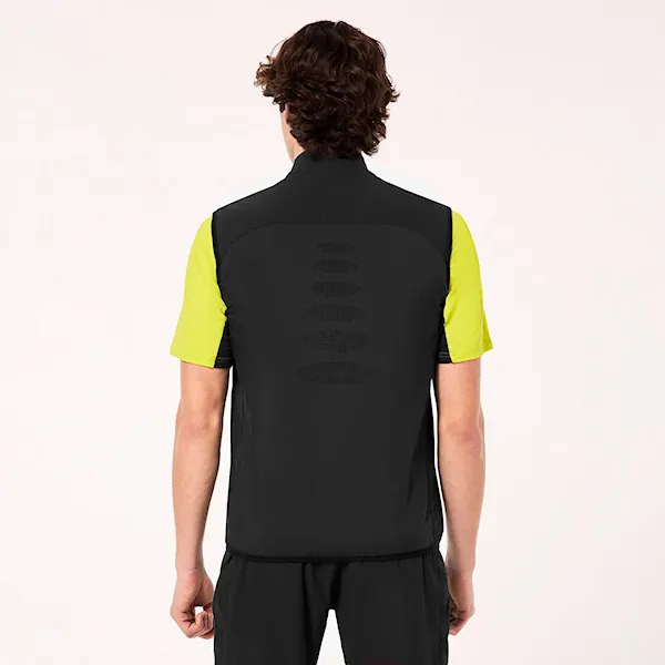 Bike vesta Oakley Elements Vest blackout 2026