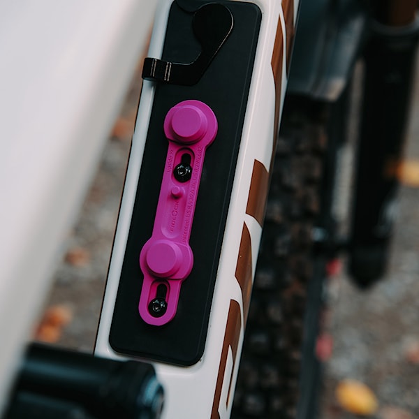 Držiak na fľašu Fidlock TWIST Bike Base pink