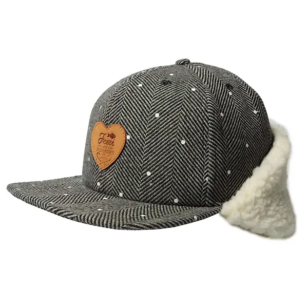 Cap Femi Pleasure Kiruna pine 2015