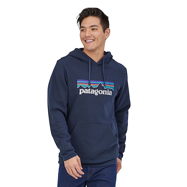 Hoodie Patagonia P-6 Logo Uprisal Hoody new navy 2025