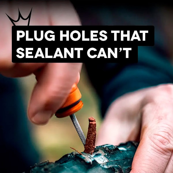 Oprava defektu Peaty's Holeshot Tubeless Puncture Plugger Kit turquoise