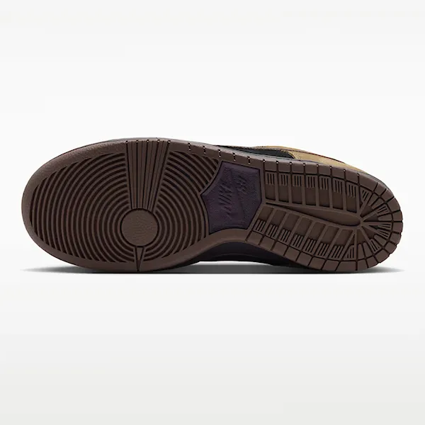 Tenisky Nike SB Dunk Low Pro filbert/lt chocolate-black-burgundy ash 2026