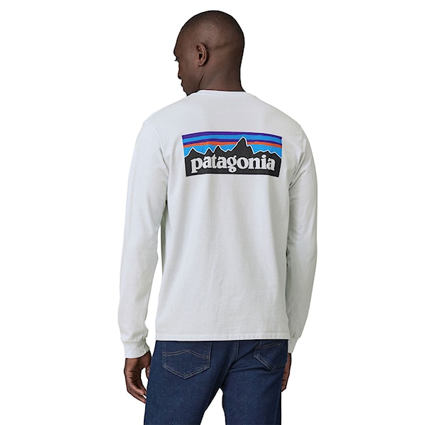 Tričko Patagonia M's L/S P-6 Logo Responsibili-Tee white 2026