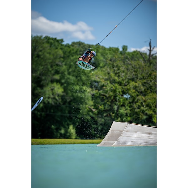 Wakeboard Hyperlite Aries 2025