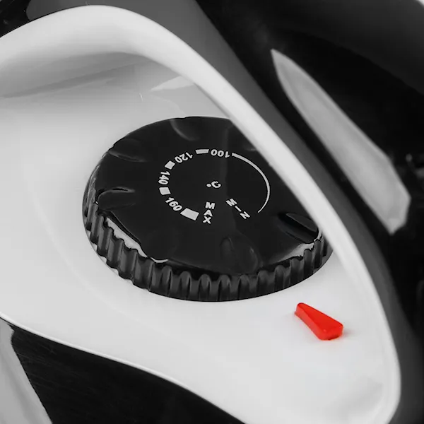 Žehlička na voskování Gravity Wax Iron black/white