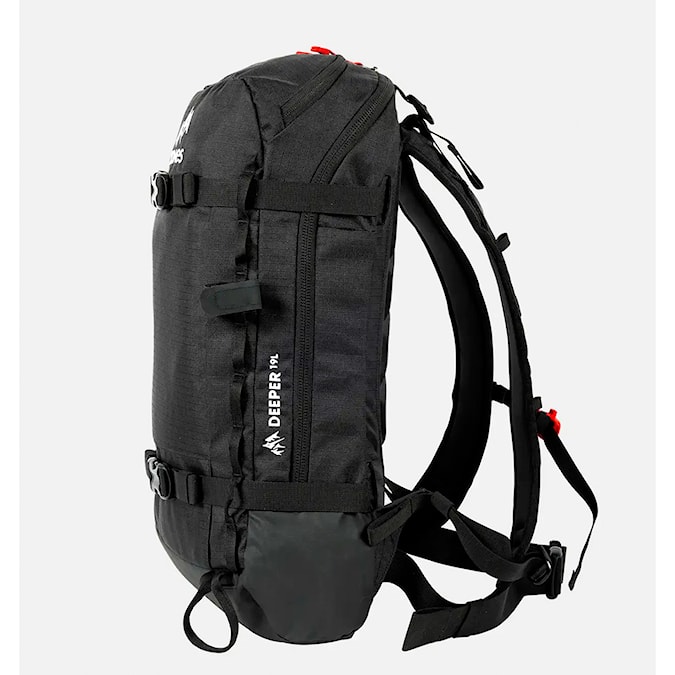 Batoh Jones Deeper 19L stealth black 2026