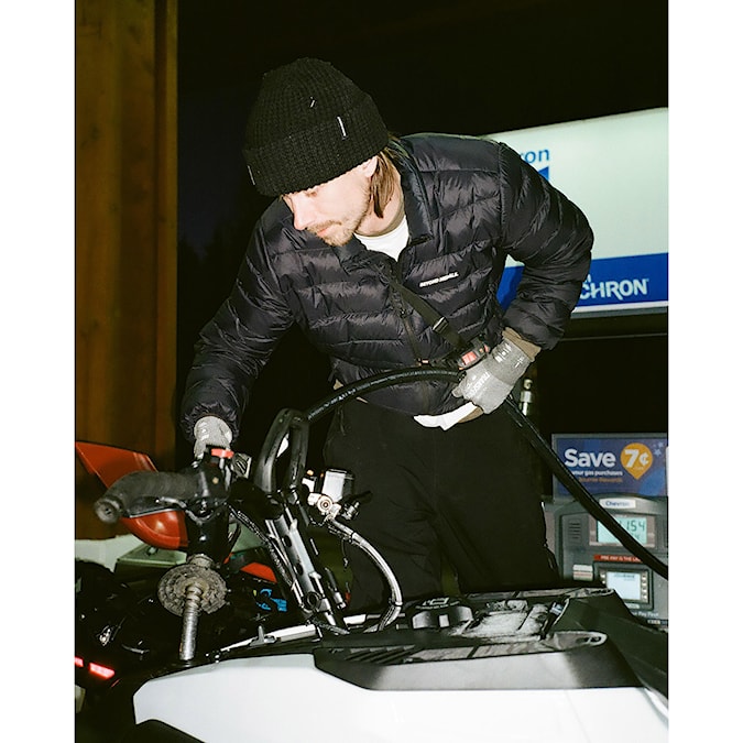 Čepice Beyond Medals Waffle Beanie black 2026