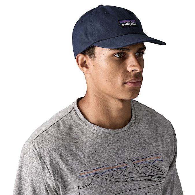 Kšiltovka Patagonia P-6 Label Trad Cap new navy 2026