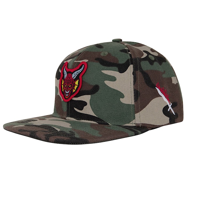 Kšiltovka Santa Cruz Skateboards Stranger Things Hellfire Club Snapback Structured camo 2025