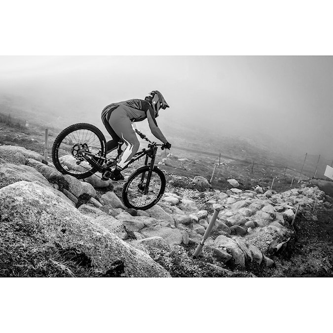 MTB kolo Santa Cruz V10 CC DH S 29" gloss black sparkle 2025