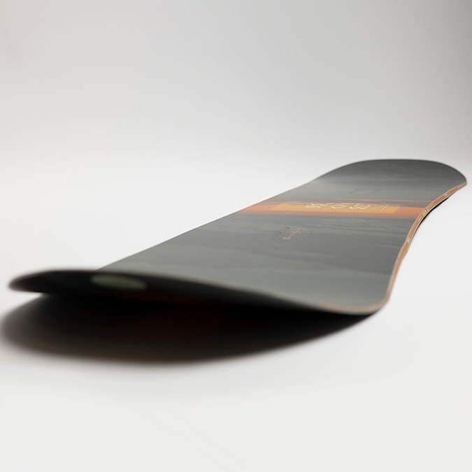 Snowboard Nitro Magnum 2025